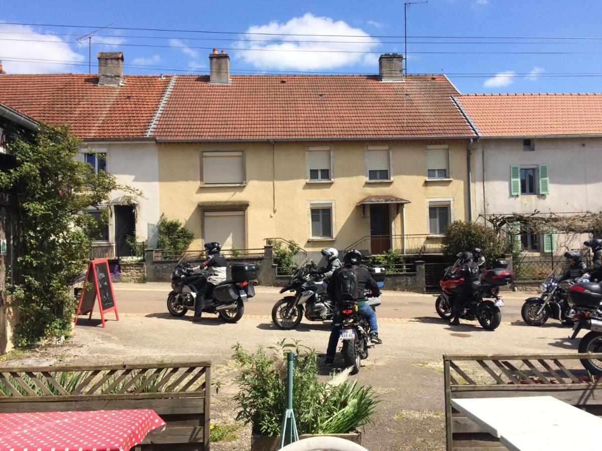 Auberge La Romaine Bed & Breakfast Maizieres  Exterior photo